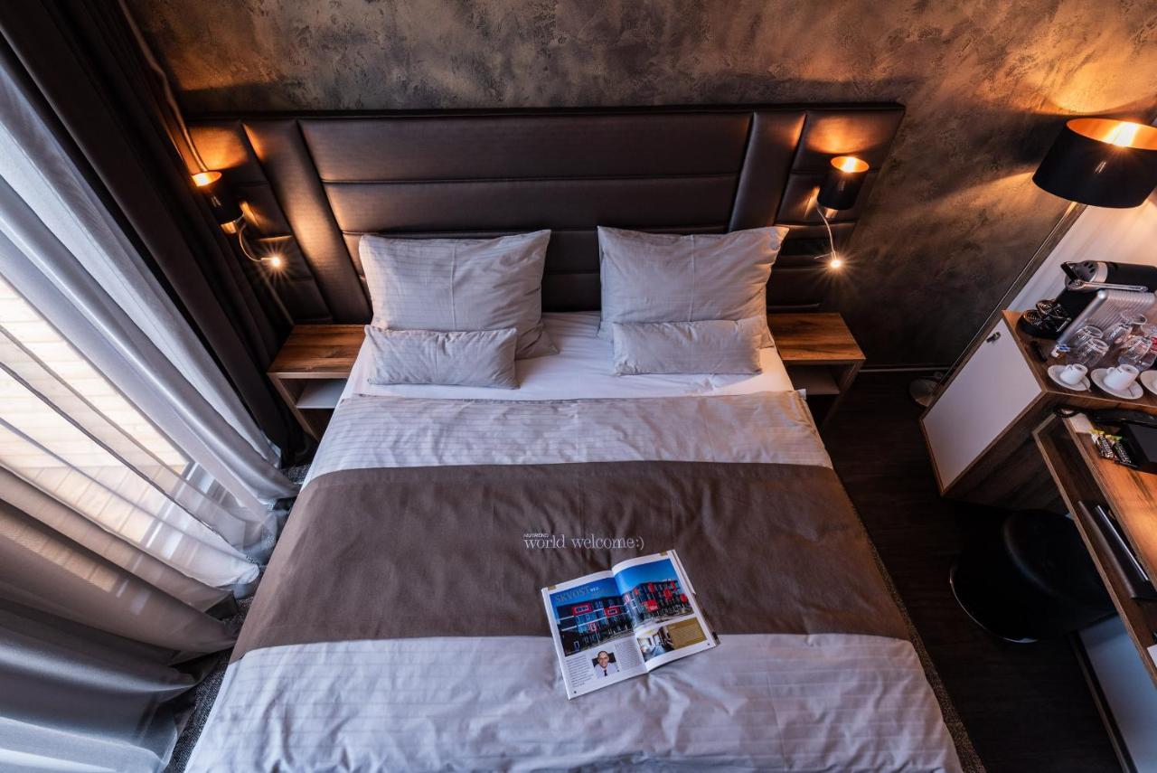 Nutrend World Hotell Olomouc Exteriör bild