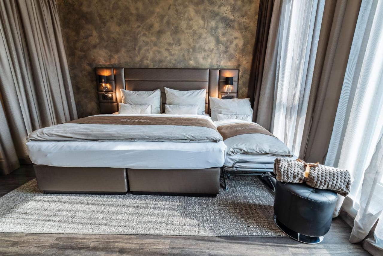 Nutrend World Hotell Olomouc Exteriör bild