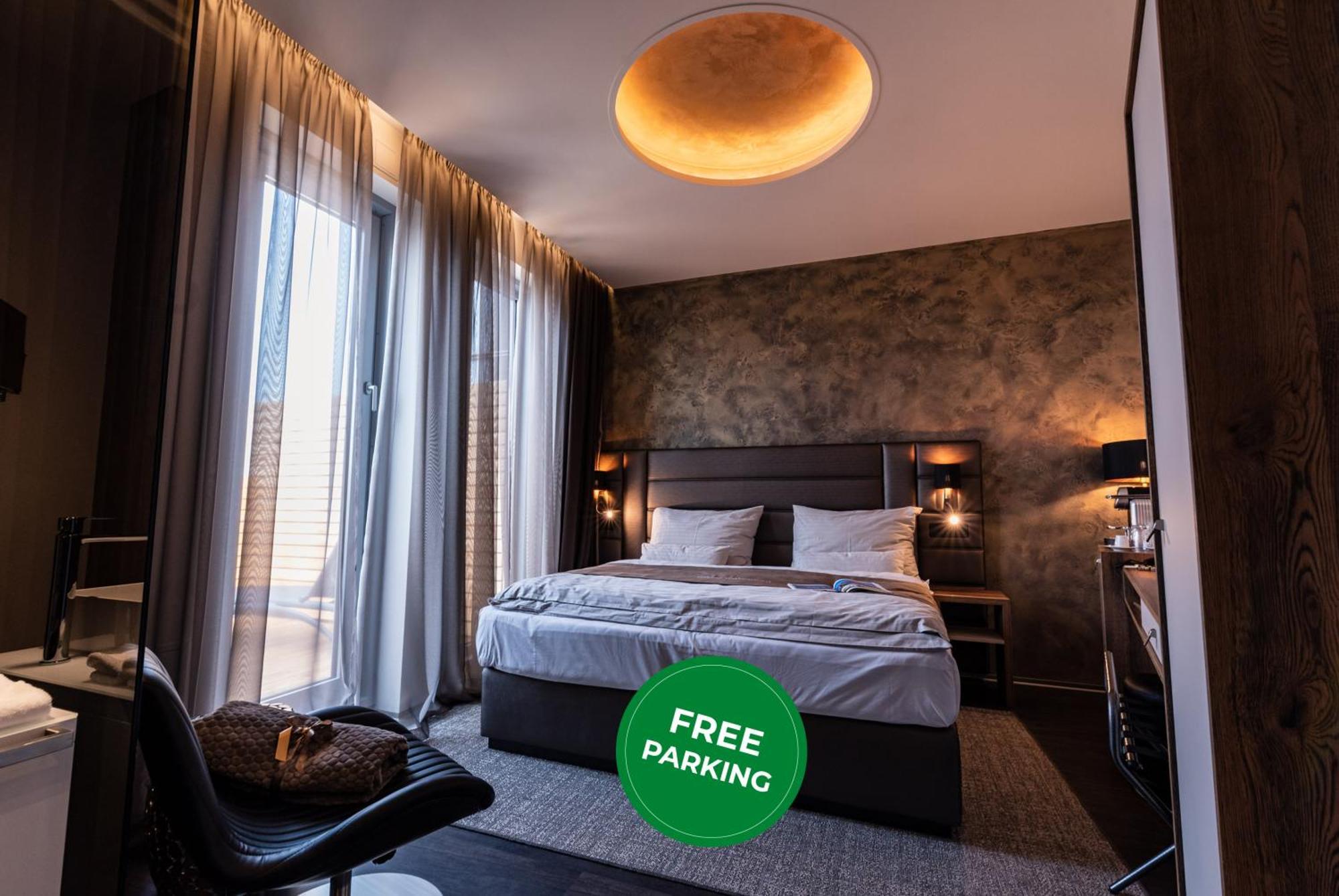 Nutrend World Hotell Olomouc Exteriör bild